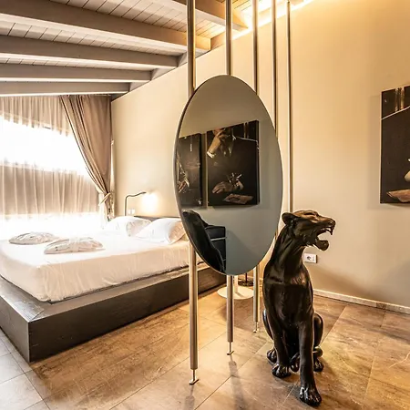 Neko Boutique Кальяри