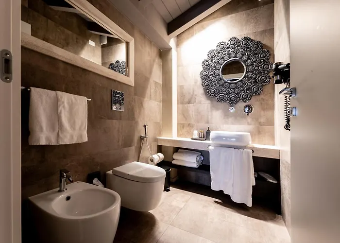 Отель Neko Boutique 3*