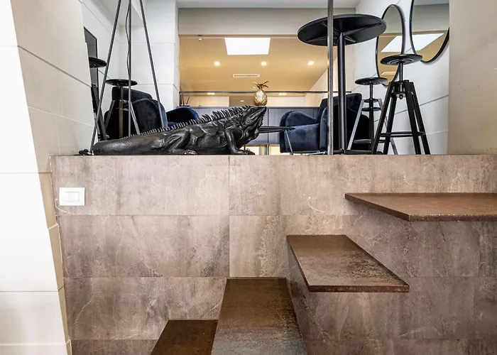 Neko Boutique Кальяри